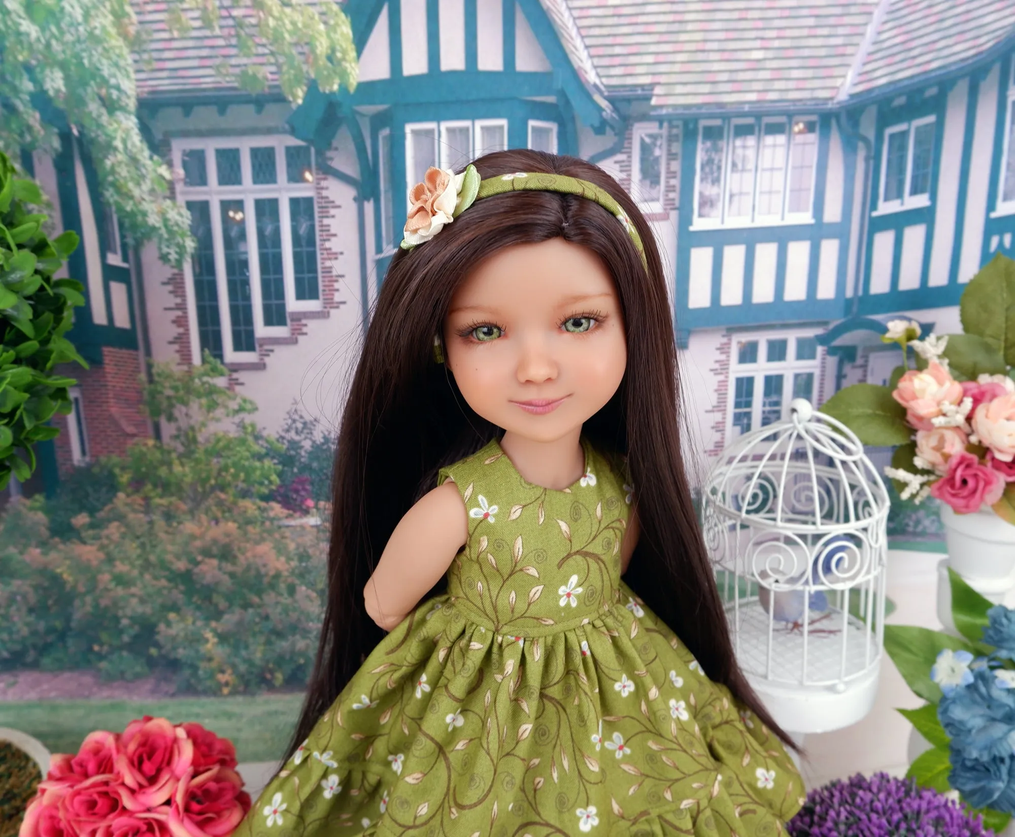 Beautiful Meadow - dress & sweater with shoes for Ruby Red Fashion Friends doll