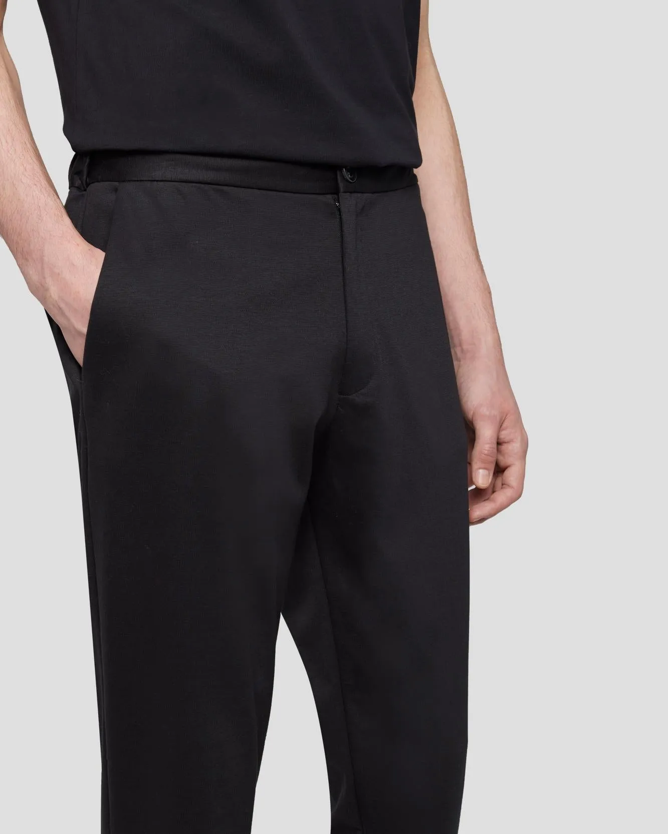Dynamic Luxe Chino in Black