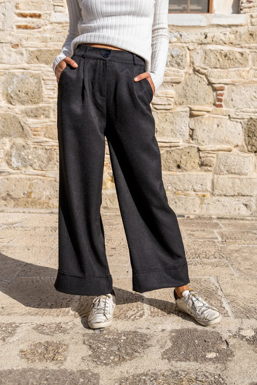 GNS Woman Black Textured Double Pleated Wide Leg Pants Bst3309 - Badajoz