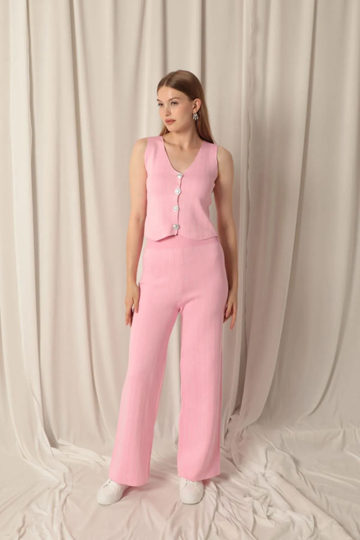 KKT Pink Women's Suit with Knitted Fabric Vest - Dartford