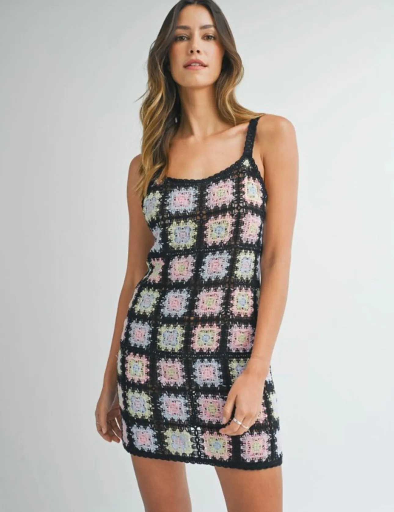 MD3522 MULTI COLOR PATTERN KNIT CROCHET MINI DRESS