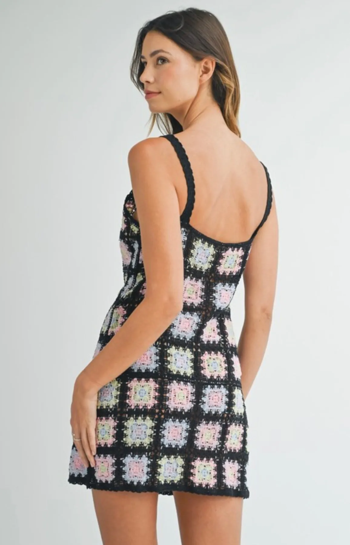 MD3522 MULTI COLOR PATTERN KNIT CROCHET MINI DRESS