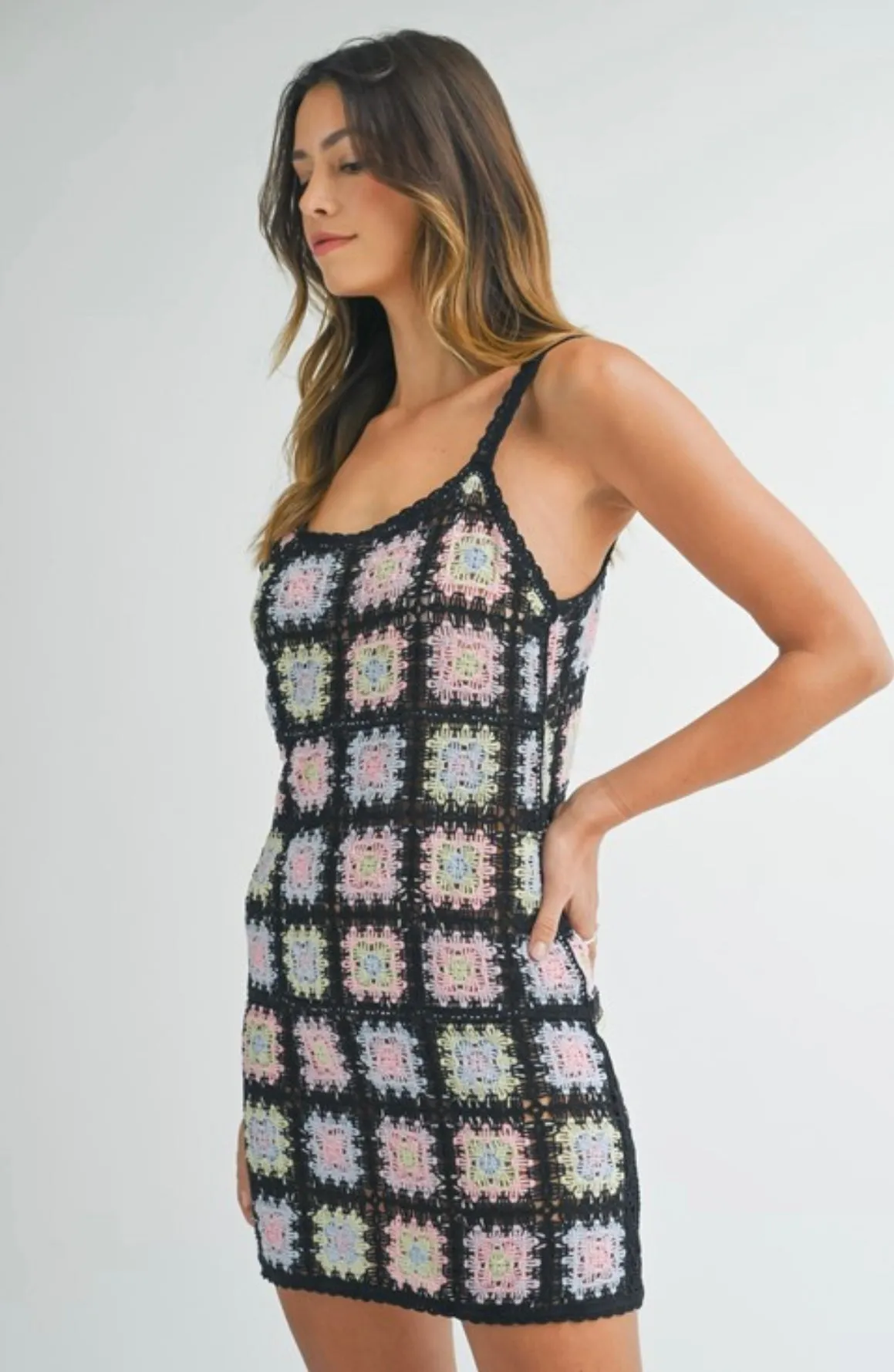 MD3522 MULTI COLOR PATTERN KNIT CROCHET MINI DRESS